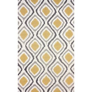 Nuloom Hand hooked Modern Ikat Yellow Wool Rug (76 X 96)