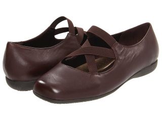 Trotters Seeker Womens Shoes (Brown)