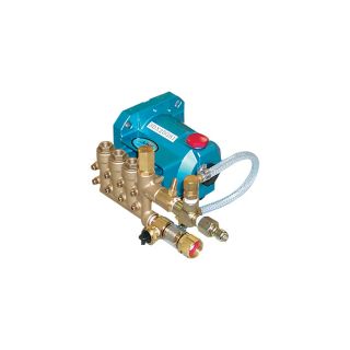 CAT Pumps Pressure Washer Pump   2.5 GPM, 2750 PSI, 5 HP to 6.5 HP Required,