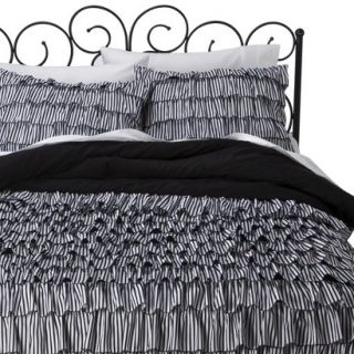 Xhilaration Patterned Ruffle Comforter Set   Black/White (Full/Queen)