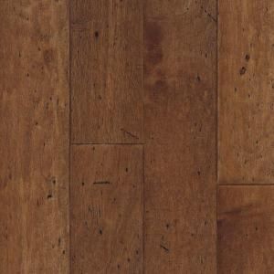 Bruce Cliffton Ponderosa Maple Engineered Hardwood Flooring   5 in. x 7 in. Take Home Sample BR 665104