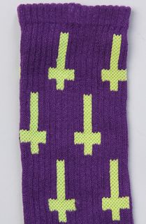 Flying Coffin The Inversion Socks in Purple Neon Green