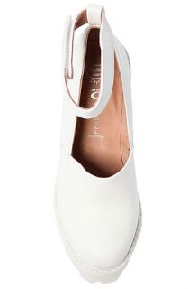 Jeffrey Campbell Shoe Scully Platform in All White