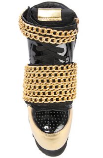 Jeffrey Campbell Heel with chains in Black and Gold