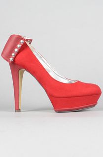 *Sole Boutique The Leandro Bow Pump in Red