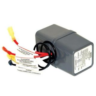 VIAIR 12 Volt 110/145 psi Pressure Switch with Relay 90111