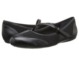 SoftWalk Nadia Womens Flat Shoes (Black)