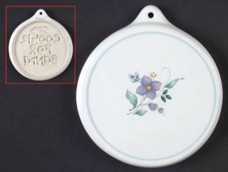 Pfaltzgraff April  Cookie Mold/Press, Fine China Dinnerware   Stoneware, Floral
