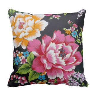 Retro Chinese Hakka Traditional Floral Pattern Throw Pillow
