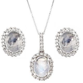 D'yach 10k Gold Moonstone and 5/8ct TDW Diamond Jewelry Set (G H, I1 I2) D'Yach Gemstone Necklaces