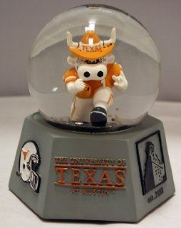 Texas Longhorns Mascot Musical Water Globe  Sports Related Collectible Water Globes  Sports & Outdoors