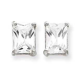 Sterling Silver Emerald CZ Stud Earrings QE322" Jewelry
