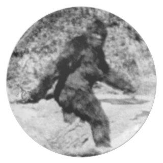 Bigfoot Party Plate