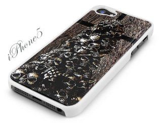 White Snap On iPhone 5 Cover Case SKULL MOUNTAIN Logo Design for iPhone 5 Cell Phones & Accessories