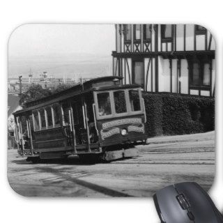 San Francisco, CA Cable Cars up Russian Hill Mouse Pads