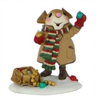 Wee Forest Folk Christmas Tree Trimer M 446   Collectible Figurines