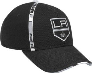 Los Angeles Kings Reebok NHL 2011 Official Player Draft Day Flex Fit Hat  Sports Related Merchandise  Sports & Outdoors