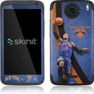 NBA   New York Knicks   NY Knicks Carmelo Anthony #7 Action Shot   HTC One X   Skinit Skin Cell Phones & Accessories