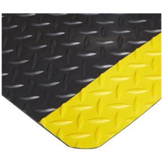 NoTrax Vinyl 479 Cushion Trax Anti Fatigue Mat, for Heavy Traffic Dry Areas, Black / Yellow Floor Matting