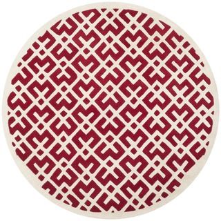 Handmade Moroccan Red Wool Latex Rug (7' Round) Safavieh Round/Oval/Square