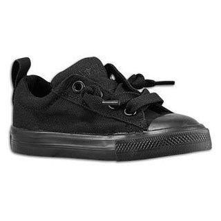 Converse Kids Chuck Taylor� All Star� Street Ox (Infant/toddler) (7, Black) Shoes