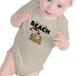 I Love the Beach Brunette Girl Tshirts and Gifts
