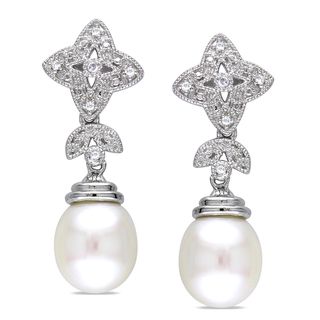 Miadora Sterling Silver Pearl and Diamond Accent Star Earrings (9 9.5 mm) Miadora Pearl Earrings