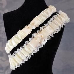 Ivory Vintage Lace Wedding Garter Wedding Invitations & Stationery