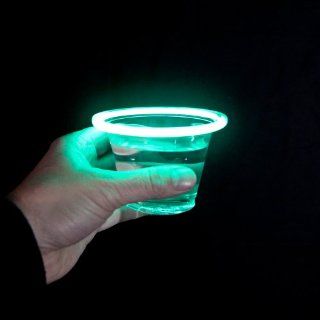 24 Green 9 oz. Glow Stick Party Cups Kitchen & Dining