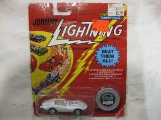 The Challengers Silver Custom Mako Shark    Johnny Lightning Die Cast Car Toys & Games