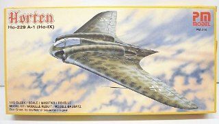 Horten H.IX Ho 229 A 1 German Flying Wing Fighter 1/72 Scale by PM Model PM210 Toys & Games