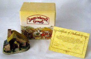 Drover's Cottage David Winter Cottages Collectors Guild, Issued 1987  Collectible Buildings  