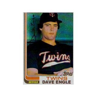 1982 Topps #738 Dave Engle Sports Collectibles