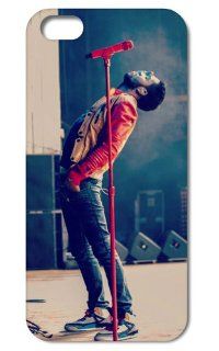 New Cool Kid Cudi Hip hop Rap Star Fashion Seamless Back Cover Case for Iphone 5 5g & 5s  I51p09 Cell Phones & Accessories