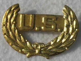 Polished Brass US Union Army Civil War Wreath Insignia Uniform or Hat Pin  Other Products  