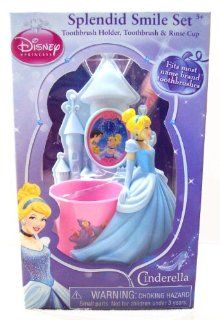 Disney Cinderella Princess   Splendid Smile Set   Toothbrush Holder, Toothbrush & Rinse cup Toys & Games