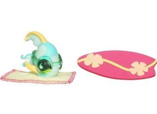 Littlest Pet Shop Sportiest Angel Fish with Towel & Surfboard (#831) Action Figure Toys & Games