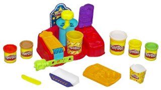 Play doh Fun Food Poppin Movie Snacks Toys & Games