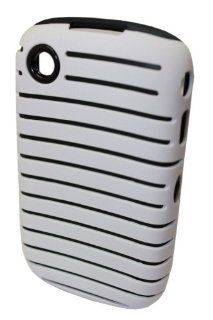 GO BC845 Silicone Lined Protective Case for BlackBerry 8520/8530   1 Pack   Retail Packaging   White Cell Phones & Accessories