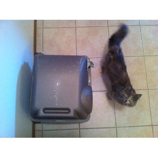 Omega Paw Self Cleaning Litter Box, Regular, Taupe 