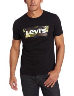 Levi's Men's Bennett T Shirt, Black, Small at  Mens Clothing store