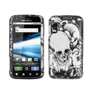 Motorola MB860 Atrix 4G Snap on Cover 2D Skull with Angel Glossy Cell Phones & Accessories