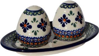 Polish Pottery Salt and Pepper Shakers From Zaklady Ceramiczne Boleslawiec #961 du60 Unikat Pattern Kitchen & Dining