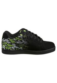 DC Shoes CHARACTER   Trainers   black