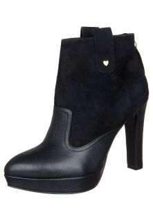 Love Moschino   High heeled ankle boots   black