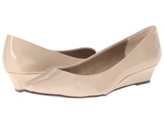 Adrienne Vittadini Prince Womens 1 2 inch heel Shoes (Bone)