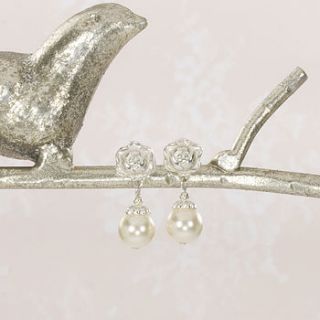 the hepburn pearl earrings by emma hadley