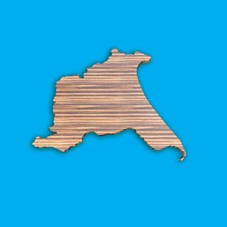 east riding of yorkshire county shaped chopping board by county choppers
