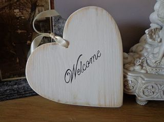rustic welcome heart by giddy kipper