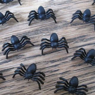 halloween spooky small spiders pack of 50 by edamay
